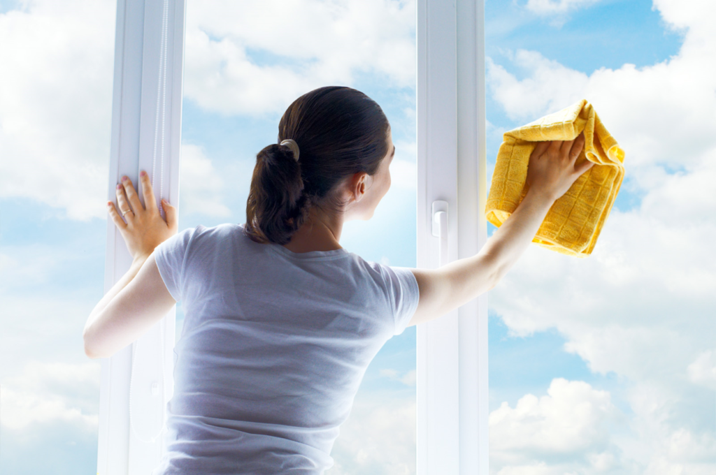 Wiosenne porządki – jak zadbać o okna